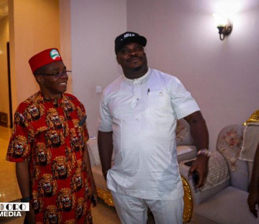 Ohuhu Elites, Party Supporters, Community Leaders Host PDP Chieftain Mayor Lucky Igbokwe To A Grand Homecoming Reception